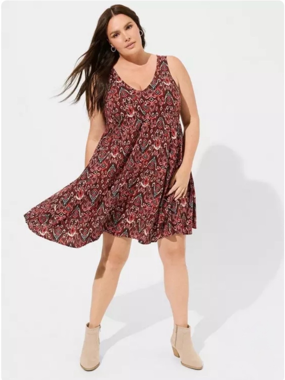 TORRID Above The Knee Challis V-Neck Dress - Size 00 (M)